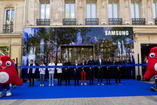 SAMSUNG